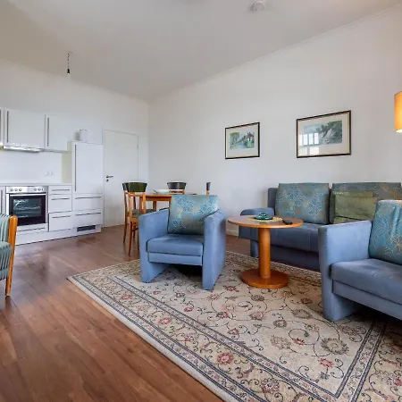 Strandvillen - Mit Meerblick, 1 Schlafzimmer Und Balkon Sv 757 *