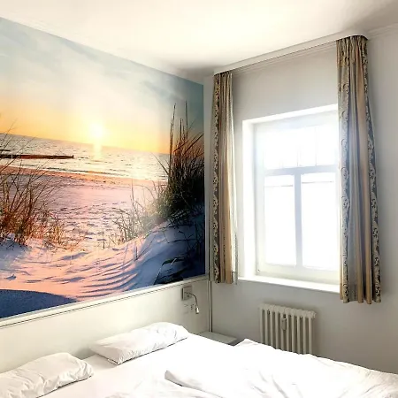 Strandvillen - Mit Meerblick, 1 Schlafzimmer Und Balkon Sv-757 * Binz